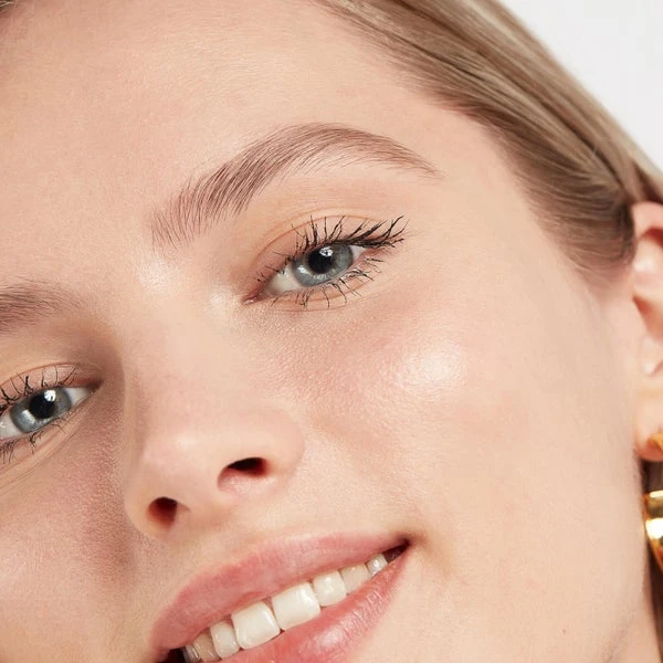 Eyeko Black Magic Mascara 3 Eyeko Black Magic Mascara - Image 3