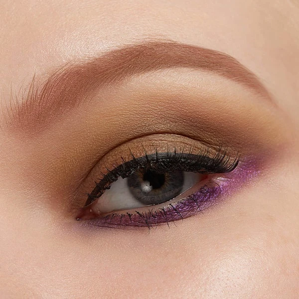 Illamasqua Electrify Artistry Palette 6 Illamasqua Electrify Artistry Palette - Image 6