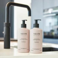 NEOM Complete Bliss Hand And Body Wash 300ml -Cheap Dewloria Store 12693962 1114824856647990