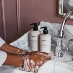 NEOM Real Luxury De-Stress Hand & Body Wash 300ml -Cheap Dewloria Store 13165971 1634884795999777