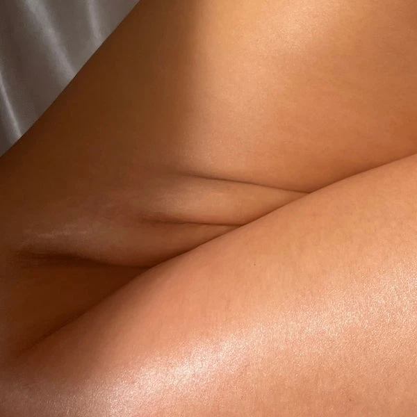 Boucleme Invigorating Body Wash 300ml 8 Boucleme Invigorating Body Wash 300ml - Image 8