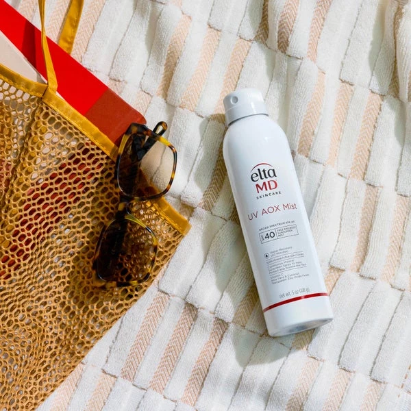 EltaMD UV AOX Mist Broad Spectrum SPF 40 2 EltaMD UV AOX Mist Broad Spectrum SPF 40 - Image 2